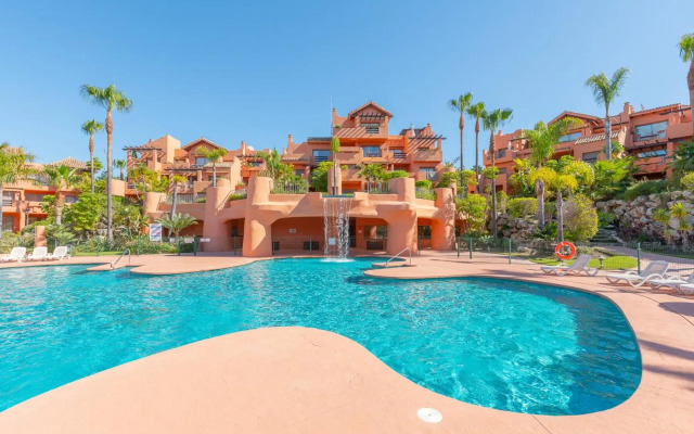 Sailor House in the new golden mile