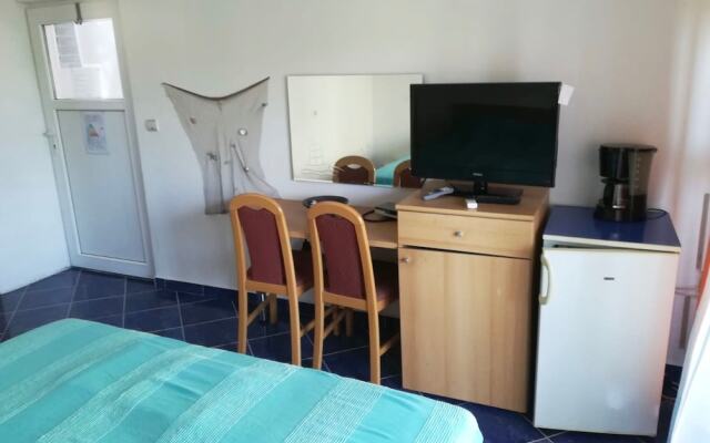 Apartments Mijic
