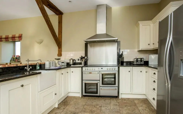 Spacious Open-Plan Home in Oxfordshire