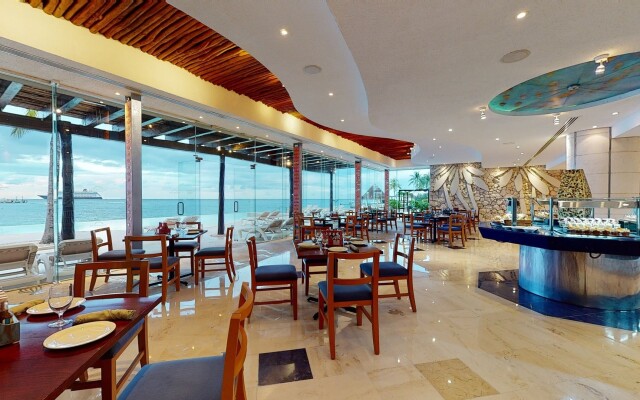 Grand Park Royal Cozumel - All Inclusive