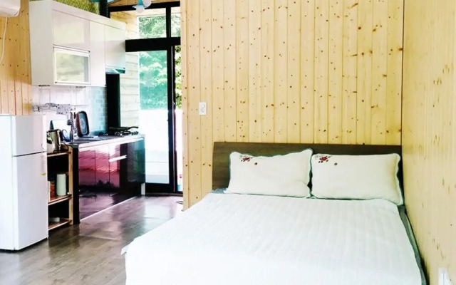 Hadong Jayeoneuro Pension