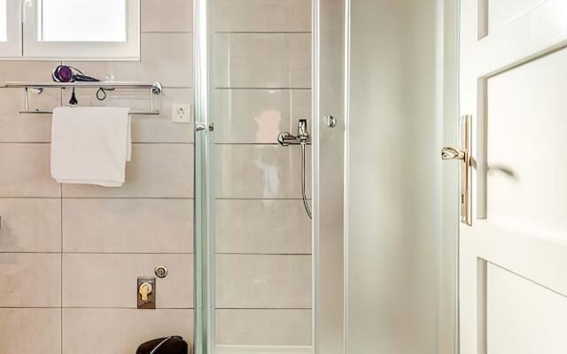 Happy Home - Rental Residence