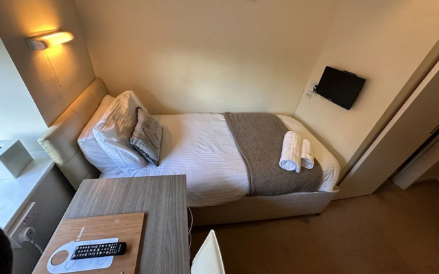 Pine Lodge Hotel & Restaurant Mansfield