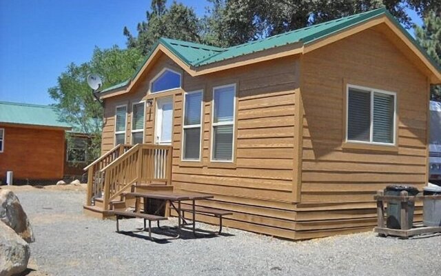 Oakzanita Springs RV Campground