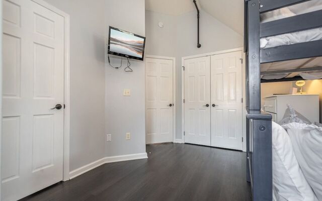 VVS - Very Very Special