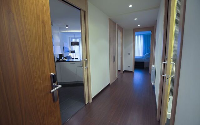 Apartamentos Jardines de Uleta Suites