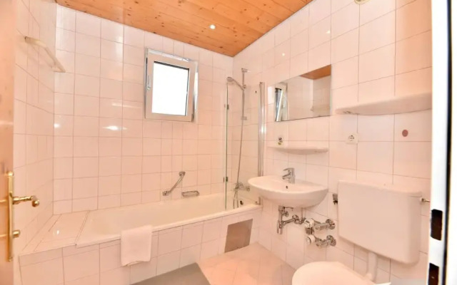 Domizil Thirteen - Sauna and Glacier View