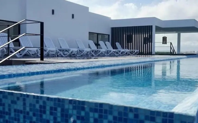 Perfect Studio Light and Nature in Aldea Zama
