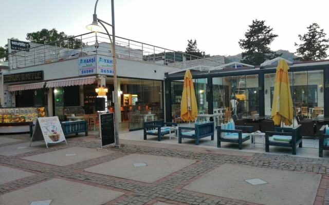 Yahsi Beach Hotel