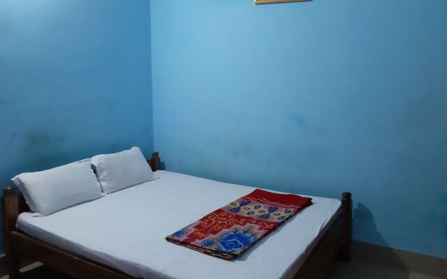 Goroomgo Star Lodge Puri