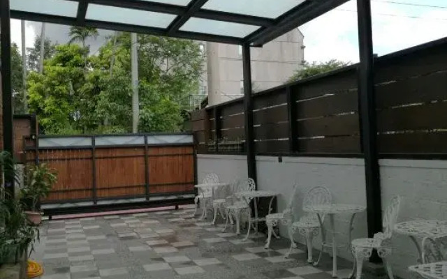 7M2 B&B