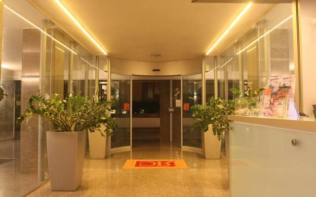 Aparthotel Colombo Roma