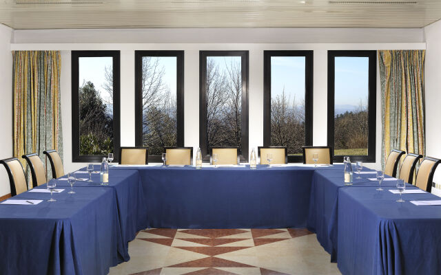 Demidoff Country Resort