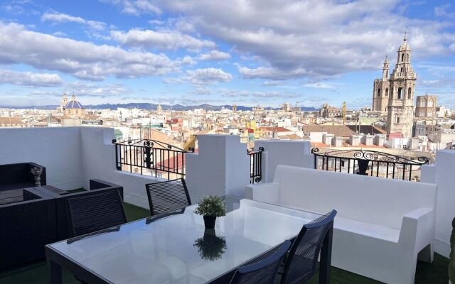 Valencia Luxury - Boutique Market