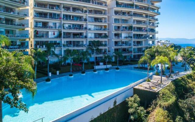 PARAMOUNT BAY 308 Great Views & Relaxing 3BR