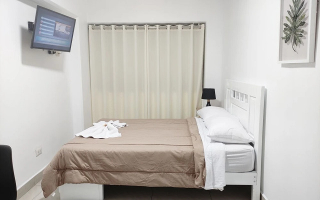 Maxy's Inn Hotel & Suite