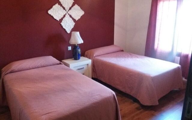 Casa Rural Los Mentideros