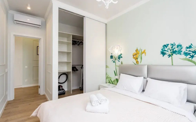 Abri Luxe Art Lite City