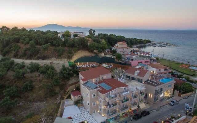 Porto Planos Beach Hotel