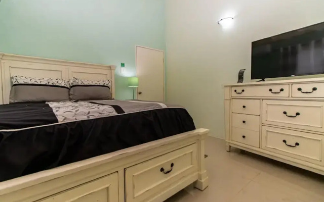 Serenity Retreat Villa Drax Hall