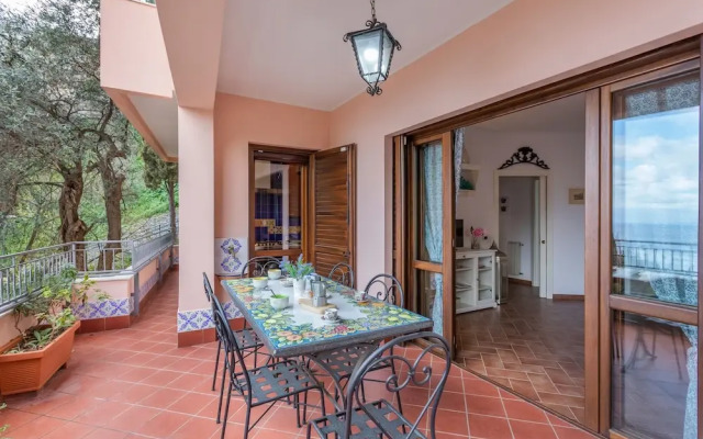 Fontana Vecchia Experience - Parking and Seaview