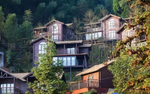 Yunyi's Courtyard Villa (Yunhe Terraced Field Scenic Area Store)