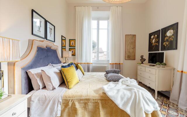 The Park View Apartment