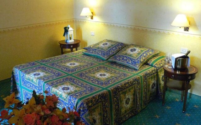 Hotel Alla Riviera