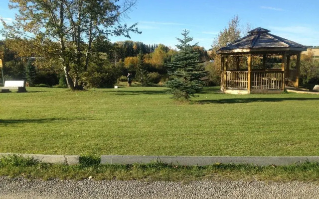 Serenity Hillside B&B