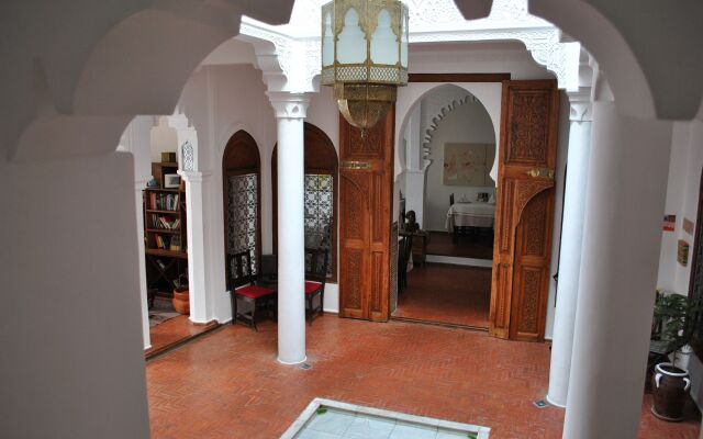 Hotel Blanco Riad