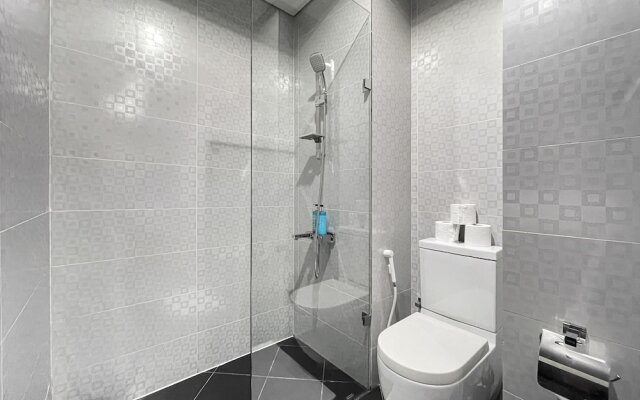 Elegant Studio Golf Course View Bnbmehomes