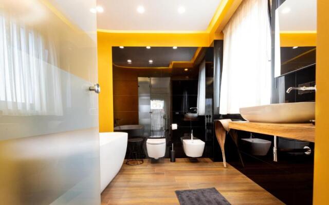 Zaffiro Lavico rooms Etna nature sea