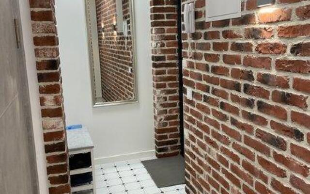 KenigApart (КенигАпарт) на улице Театральная 40