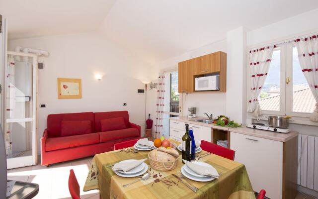 A Modern Furnished Studio With a Lovely Balcony