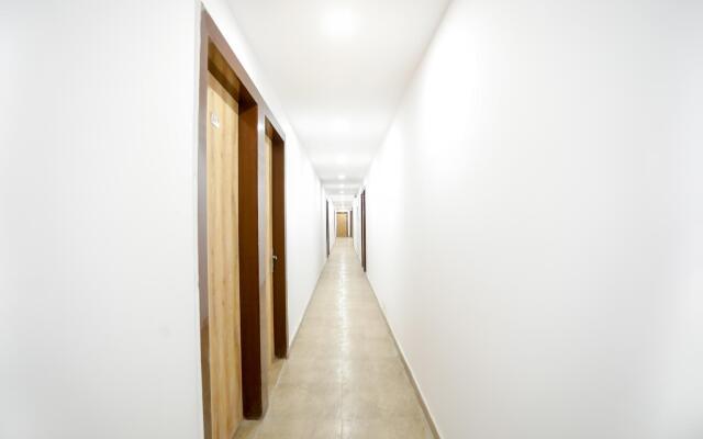 OYO 68850 Diamond Stay