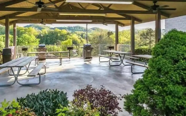 Whispering Pines 331