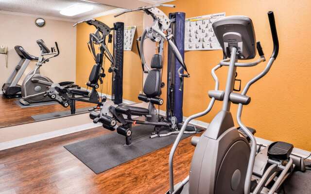 Quality Inn & Suites Beaumont