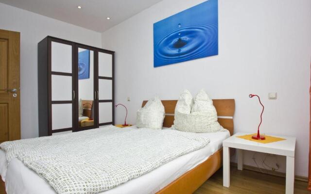 F-1065 Brunnenaue Haus Terrasse, für Gruppen geeignet