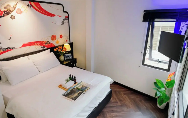 Urban Hotel