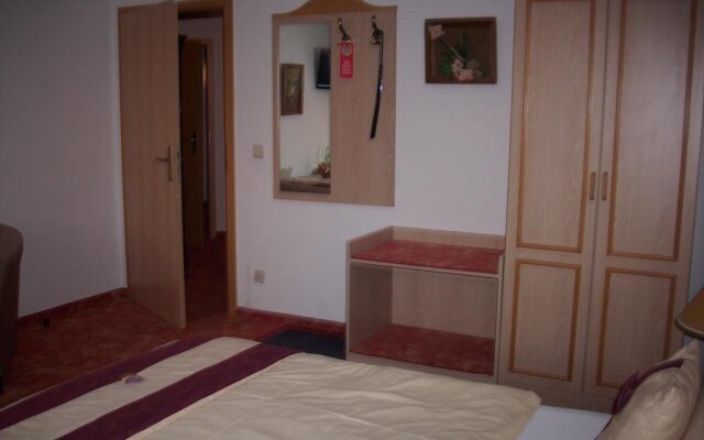 Altstadthotel "Garni" Grimma