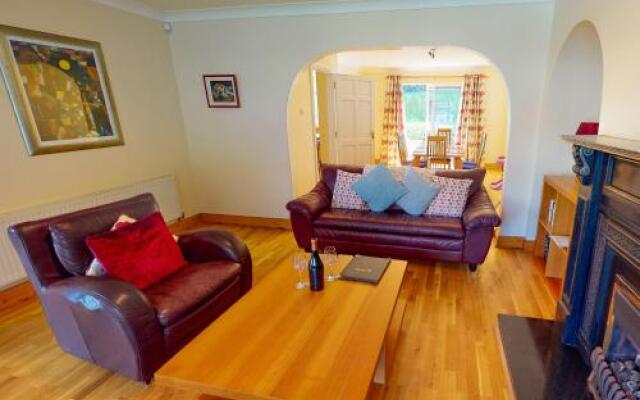 Fishermans Grove 3 Bed