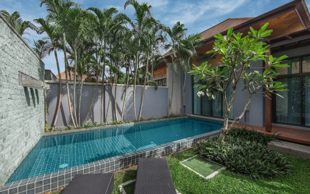 Villa Aru by Tropiclook: Onyx style Nai Harn beach