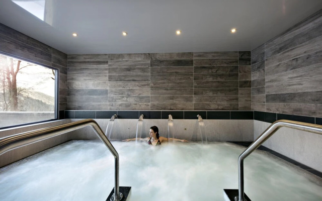 MGM Hôtels & Résidences – Résidence Chalets Éléna