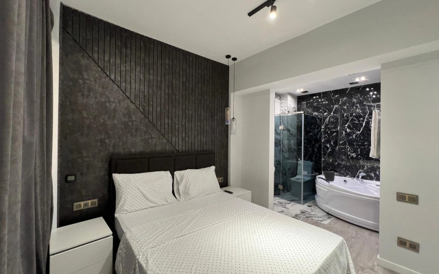 Derenik Demirchyan street, 2 bedrooms Modern, Beautiful apartment DE333