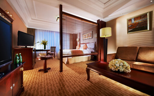 Crowne Plaza City Center Ningbo, an IHG Hotel