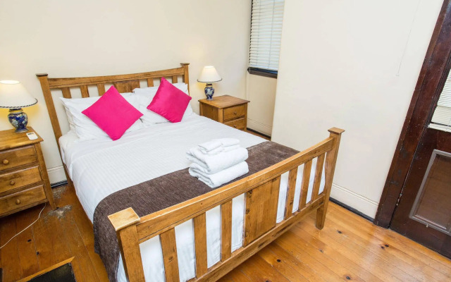 Sydney Harbour Bed and Breakfast