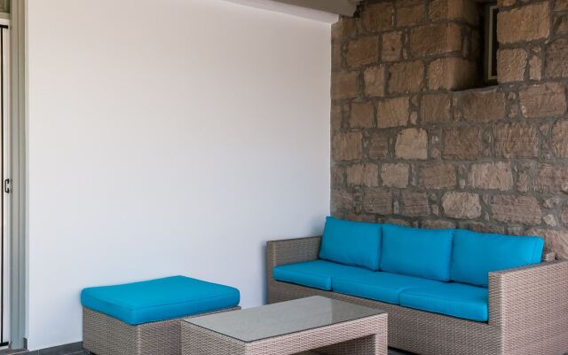 Melagrana Apartments