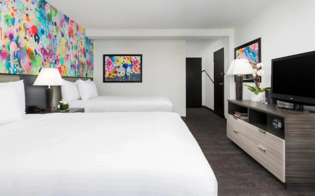 Studio Allston Hotel