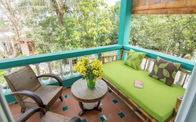 Sunnybeautiful 2-bdr apartment An Bang