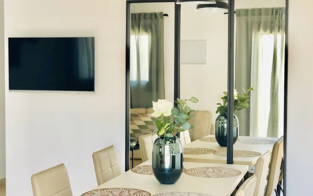 Canaryislandshost l My Nest Apartments